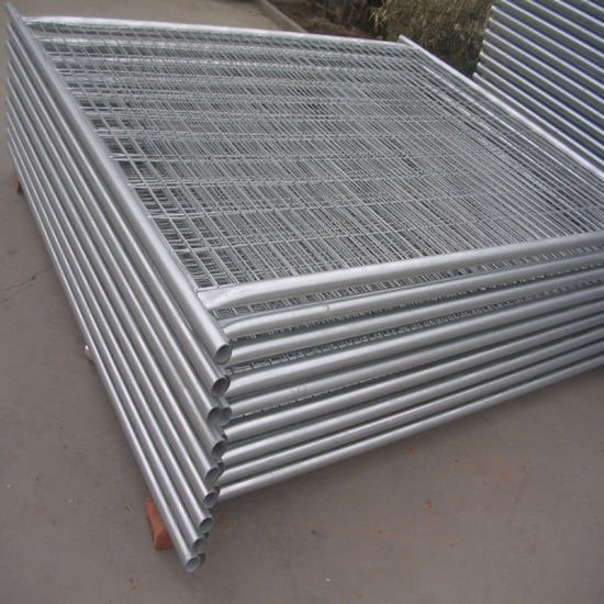 Steel Barrier Made by Galvanized and Painted Square Tube